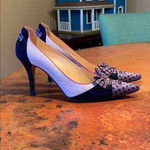 Cole Haan pump. 9 1/2. Purples and amazing!